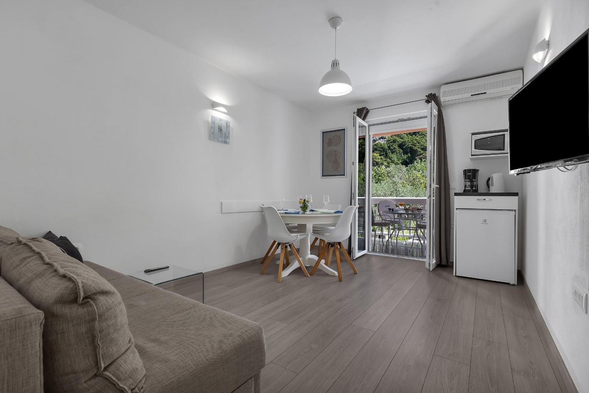 Apartments Villa Katarina Тучепи Номер фото